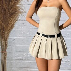 SHEIN Beige Strapless Pleated Dress